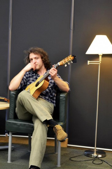 32376_883559474616_1548526092_n